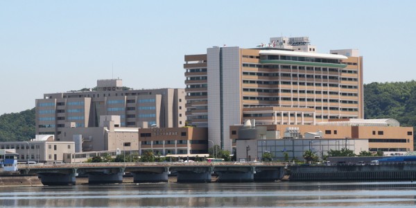 和歌山県立医科大学および附属病院
