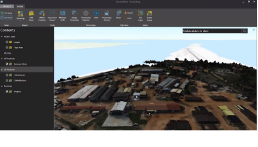 ArcGIS Drone2Mapの画面例。ドローンで撮影した画像を3Dマップに変換し、都市部の構造物や地形を可視化している処理画面のインターフェース