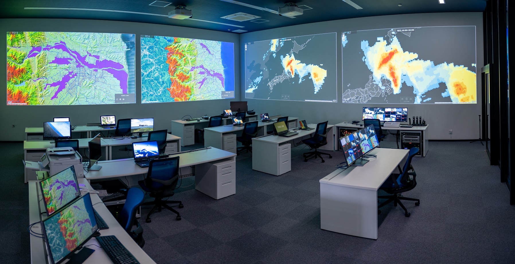 TERRA LABO Fukushima 管制室