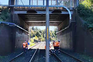 線路の定期点検を現地調査アプリで効率化