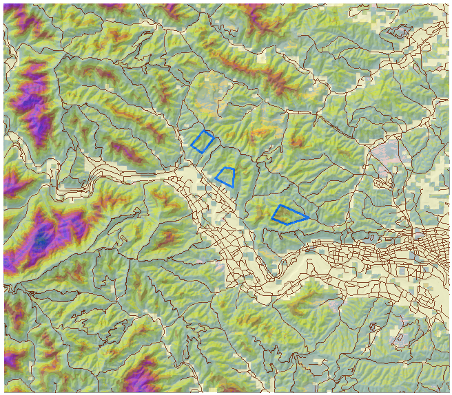 候補地に傾斜角や標高値といった属性を付加して検討