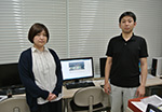 浦幌町 総務課 情報管理係長 村瀬 健司 氏（右） 情報処理専門員 中田 千晶 氏（左）