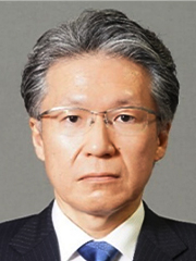 小善 真司 氏