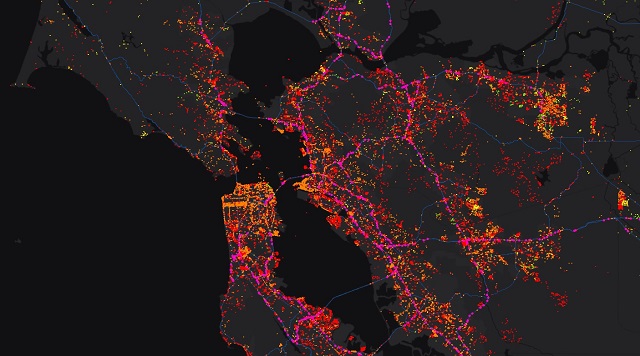 カリフォルニア州沿岸を走行した車のテレマティクス情報
色の違いで速度を表現（赤が最も速い）